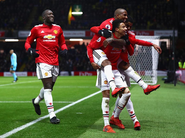 Manchester United Mampu Atasi Watford Dan Dekatkan Diri Ke City