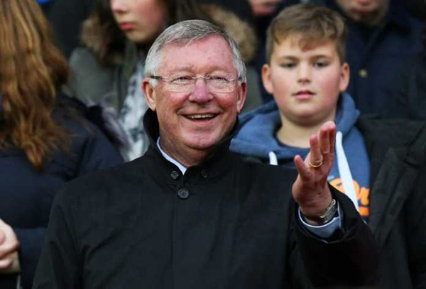 Sir Alex Ferguson Tak Harap Jose Mourinho Ubah Taktiknya