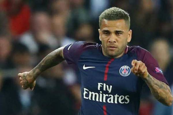 Mantan Barcelona di PSG Kena Skorsing 3 Pertandingan