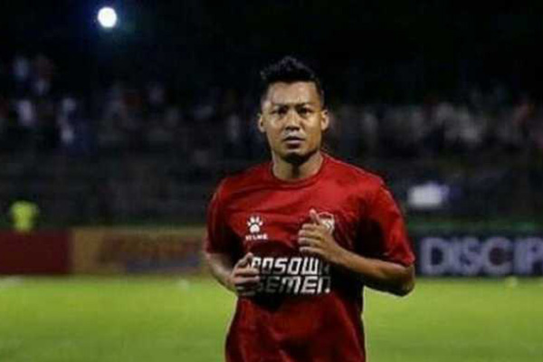 Resmi Hamka Hamzah Bergabung Dengan Sriwijaya FC