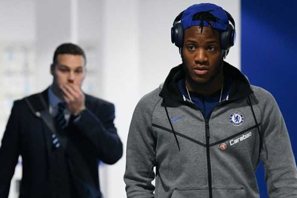 Michy Batshuayi Masih Aman Meski Tak Meyakinkan Di Chelsea