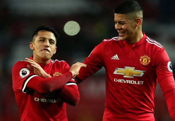 Marcos Rojo Akui Sering Tendang Alexis Sanchez