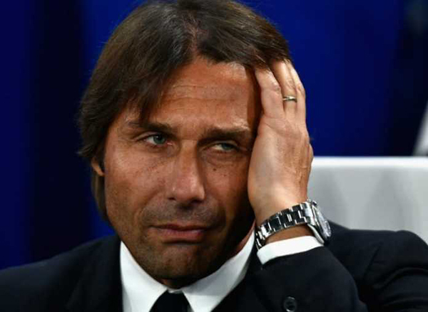 Antonio Conte Gelagapan Susun Pemain Lawan Barcelona
