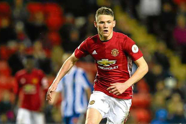 Jose Mourinho Puji Gelandang Muda Manchester United Scott McTominay