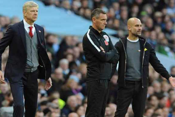 Arsene Wenger Kesal Ofisial ke4 Memihak Manchester City