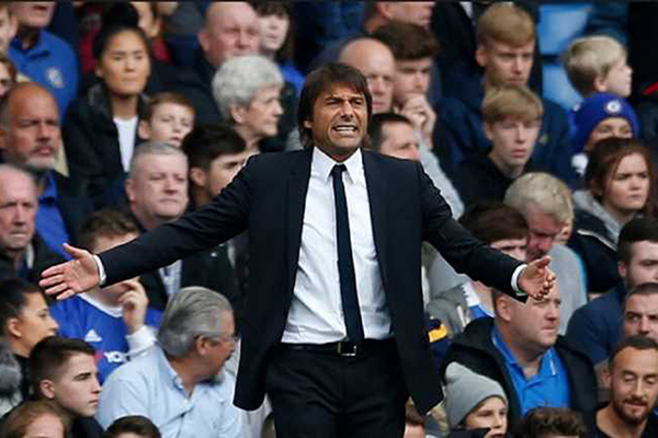 Antonio Conte Khawatir Usai Dikalahkan Manchester United
