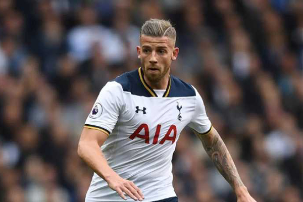 Real Madrid Saingi 3 Raksasa Inggris Gaet Toby Alderweireld