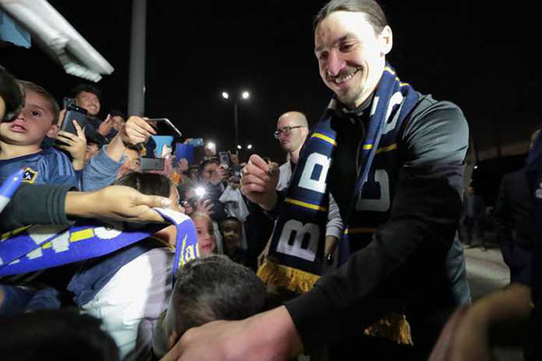 Saya Tahu Cara Menangkan Timnas Swedia Ungkap Zlatan Ibrahimovic