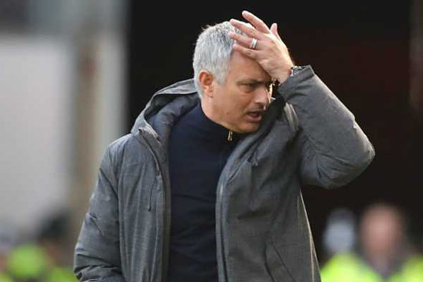 Jose Mourinho Akan Buang Enam Pemain Top Manchester United
