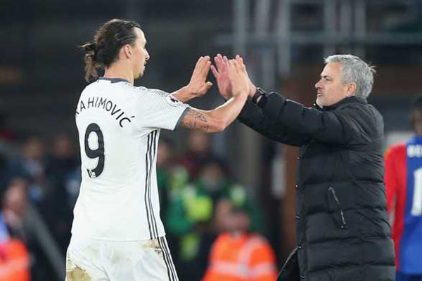 Jose Mourinho Sedih Ditinggal Pergi Zlatan Ibrahimovic
