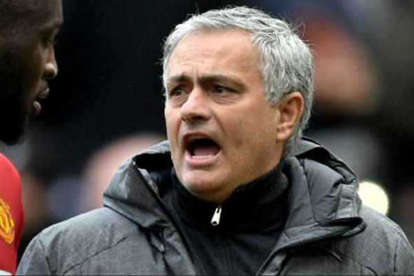 Para Pemain Manchester United Ketakutan Ungkap Mourinho