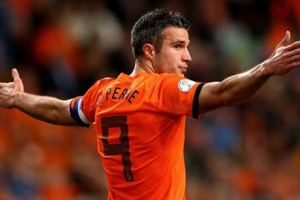 Pelatih Belanda Bersedia Panggil Van Persie dengan Satu Syarat