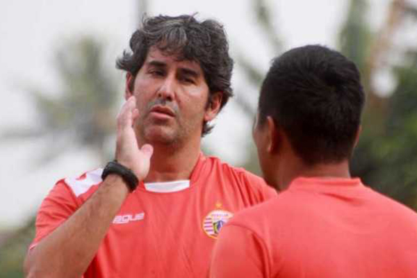 Pelatih Persija Ungkap Alasan Mainkan Addison Alves Di Babak Kedua