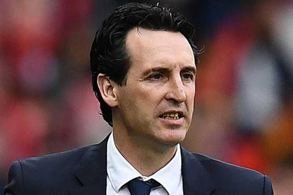 Pelatih Paris Saint Germain Belum Pikirkan Musim Depan