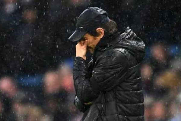 Antonio Conte Tak Yakin Akan Bertahan Lama di Chelsea